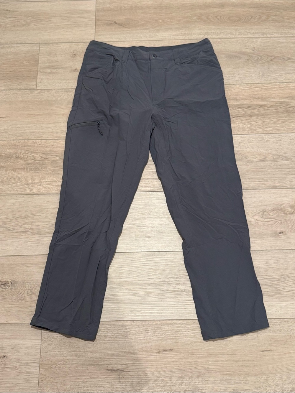 Patagonia Worn Wear Quandary Pants Regular Men’s 36x30 Forge Gray Hiking
